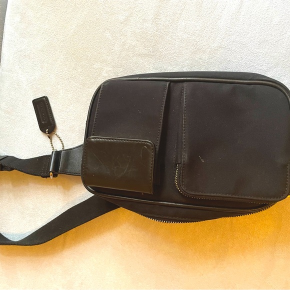 Coach - Picture 3 of 3